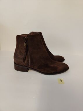 Elliott Lucca Brown Suede Ankle Boots 9